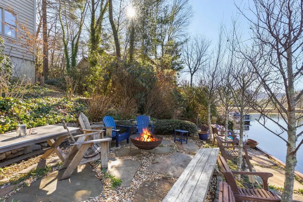 100 The Pinnacle Drive Sapphire NC 28774
