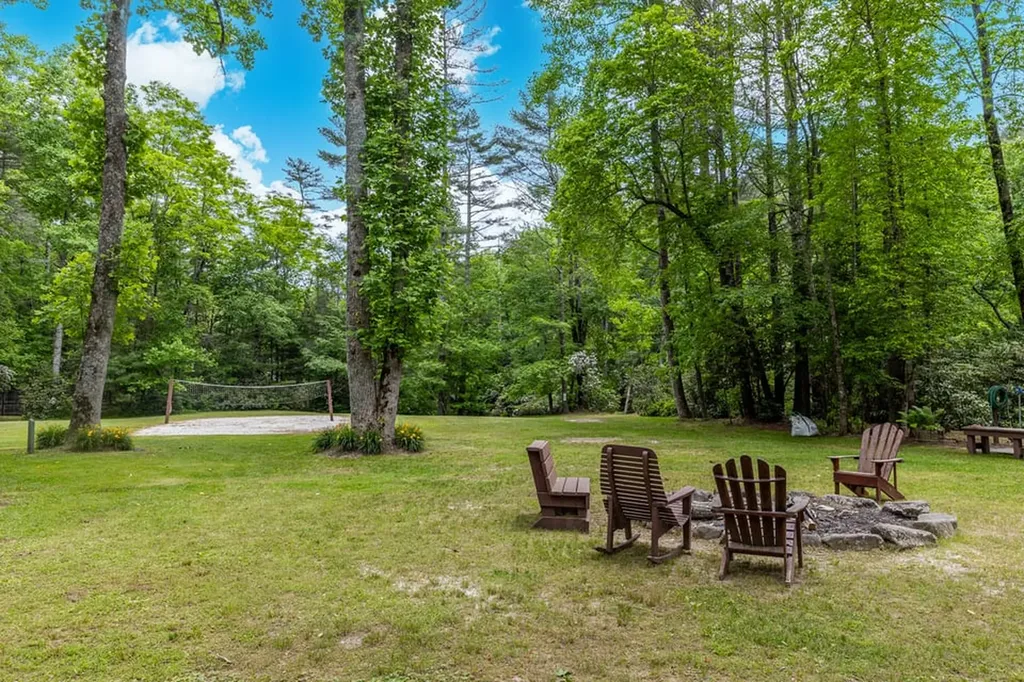 100 The Pinnacle Drive Sapphire NC 28774