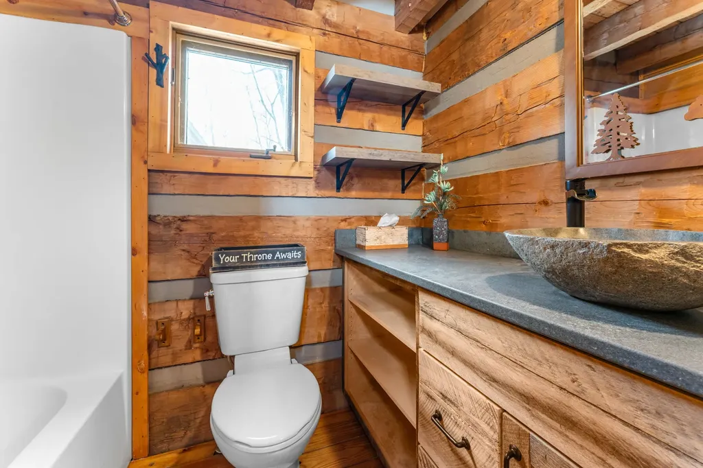 517 Joshs Trail Cashiers NC 28717