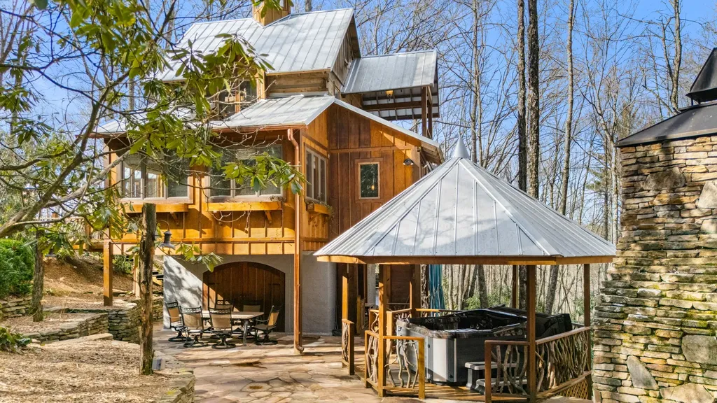 517 Joshs Trail Cashiers NC 28717