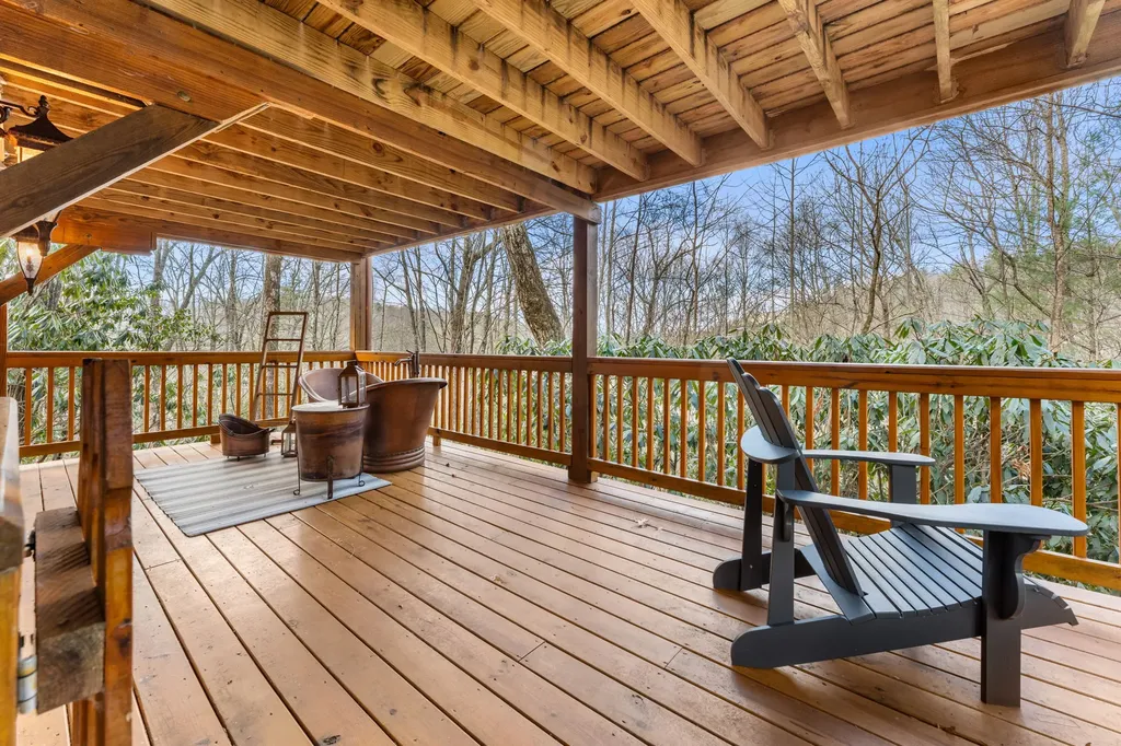 517 Joshs Trail Cashiers NC 28717