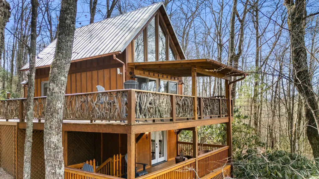 517 Joshs Trail Cashiers NC 28717