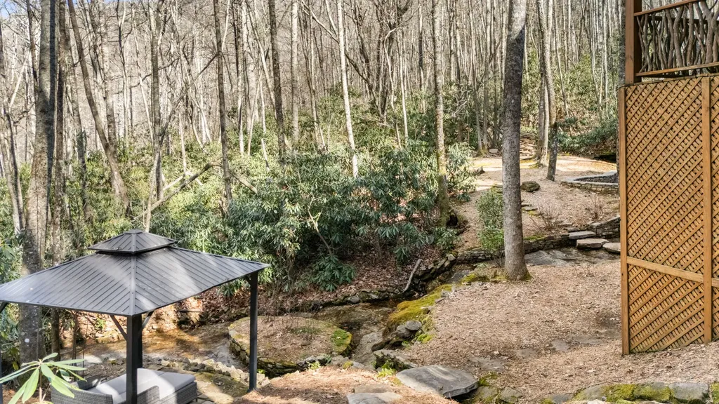 517 Joshs Trail Cashiers NC 28717