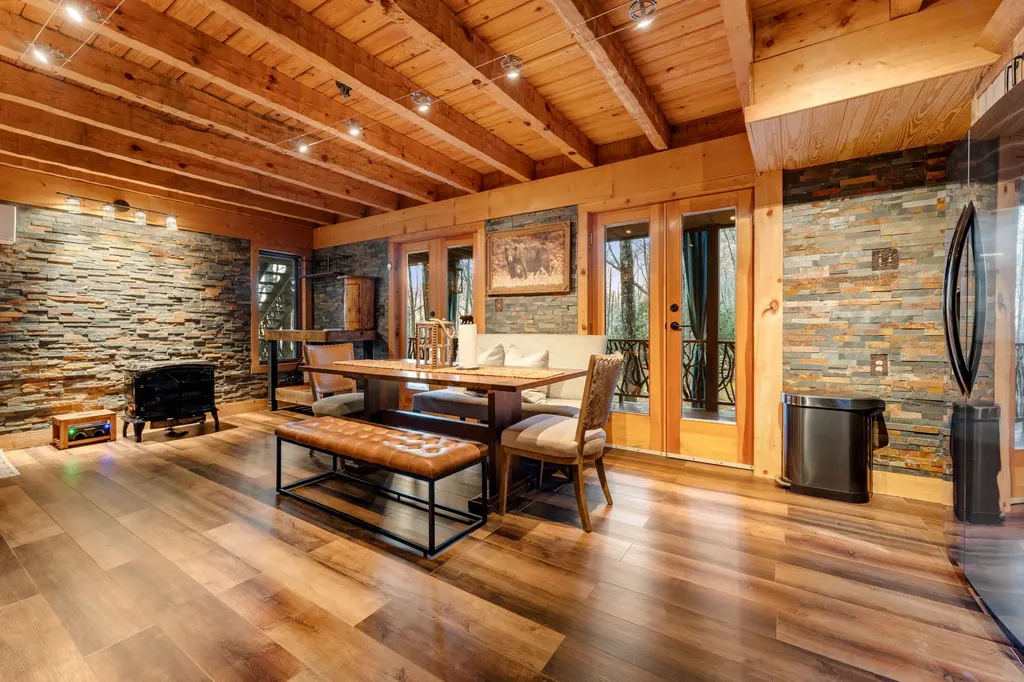 517 Joshs Trail Cashiers NC 28717