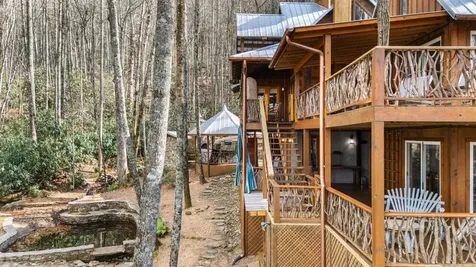 517 Joshs Trail Cashiers NC 28717