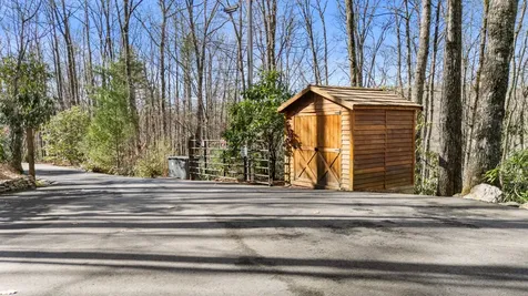 517 Joshs Trail Cashiers NC 28717