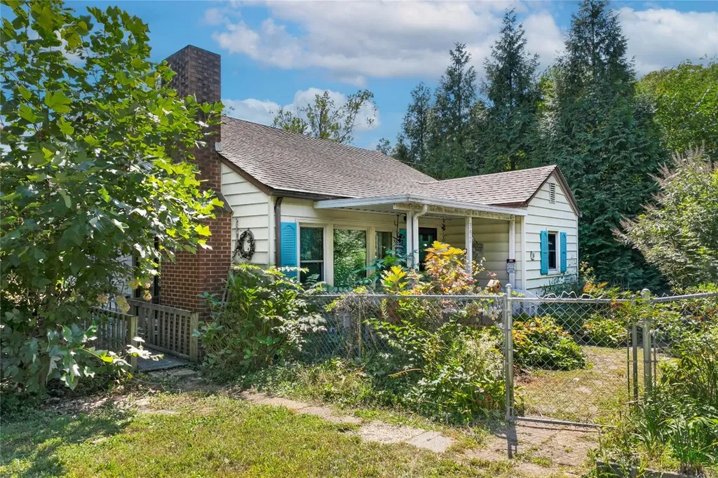 392 Old Hendersonville Highway Brevard NC 28712