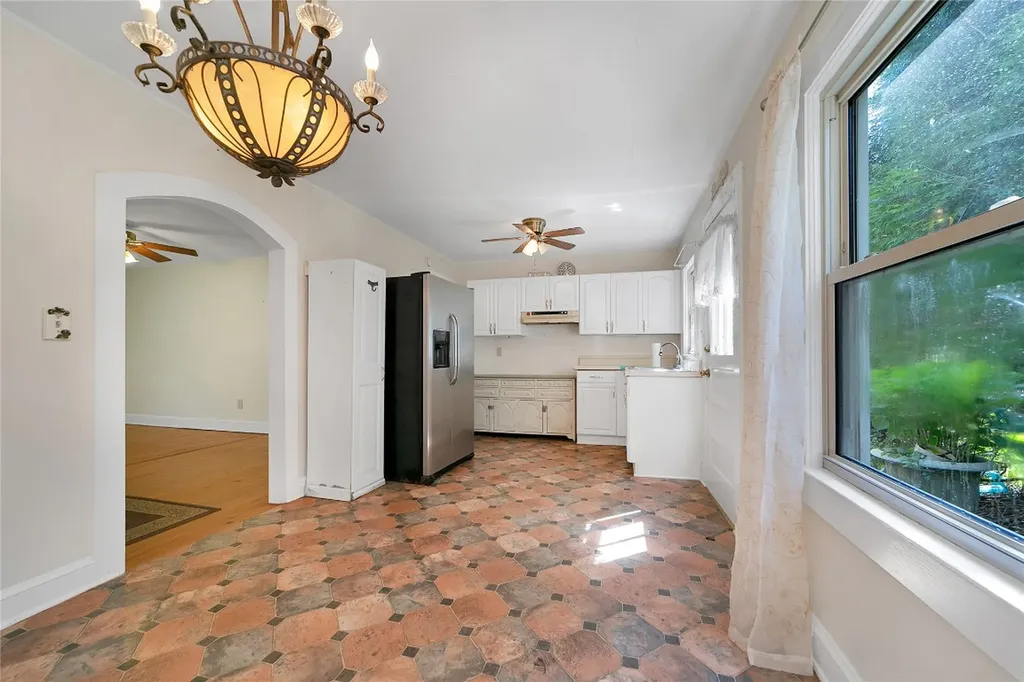 392 Old Hendersonville Highway Brevard NC 28712