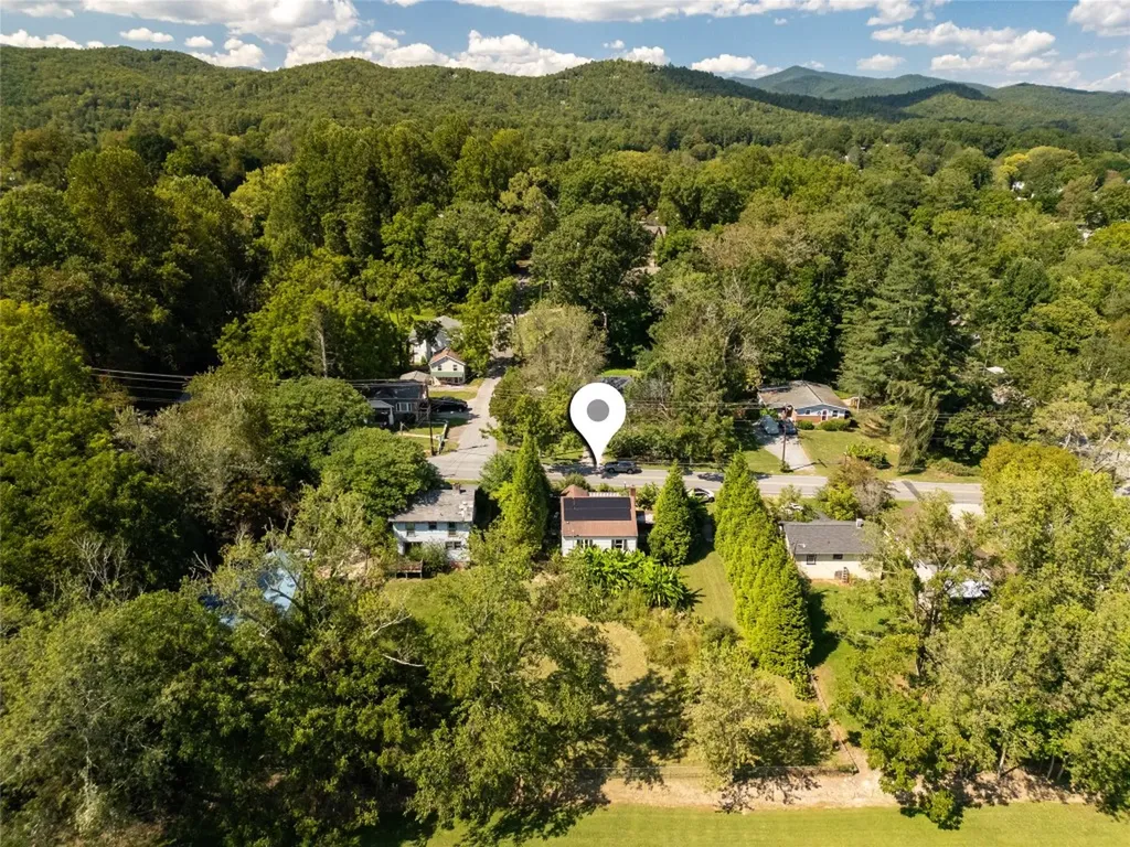 392 Old Hendersonville Highway Brevard NC 28712