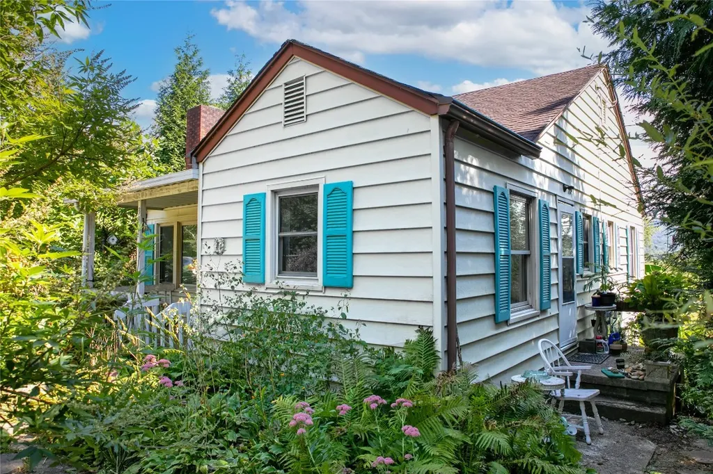 392 Old Hendersonville Highway Brevard NC 28712