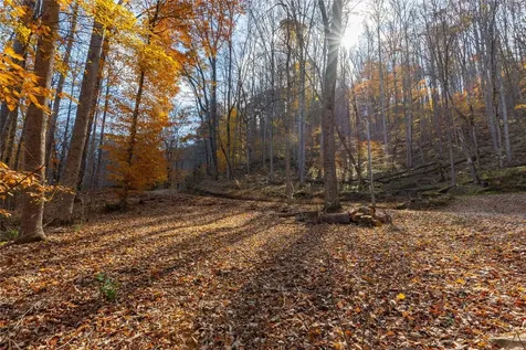 107 Vistawilla Drive Glenville NC 28736