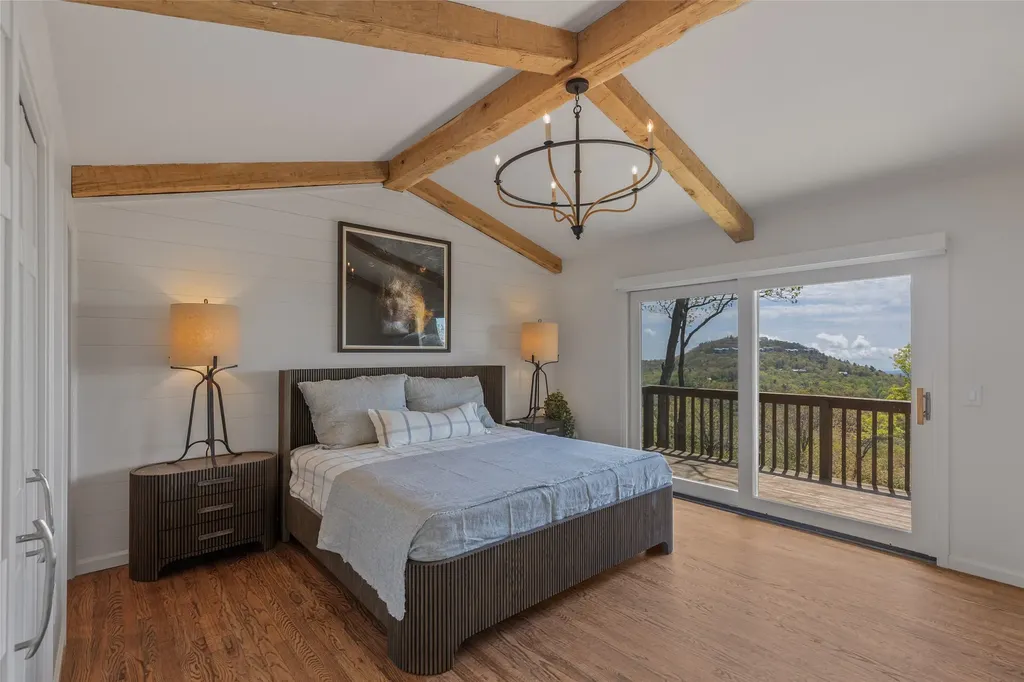 66 Summit Trail Highlands NC 28741