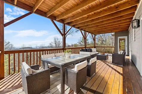 66 Summit Trail Highlands NC 28741