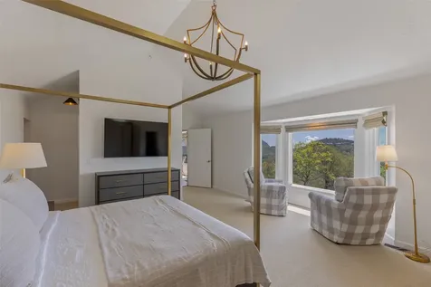 66 Summit Trail Highlands NC 28741