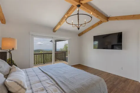 66 Summit Trail Highlands NC 28741