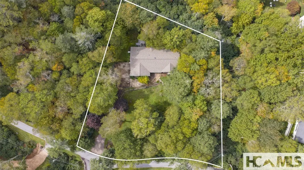 75 Hickory Drive Highlands NC 28741