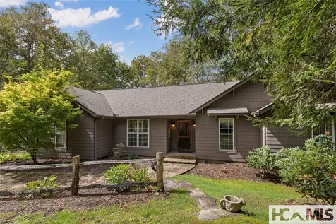 75 Hickory Drive Highlands NC 28741