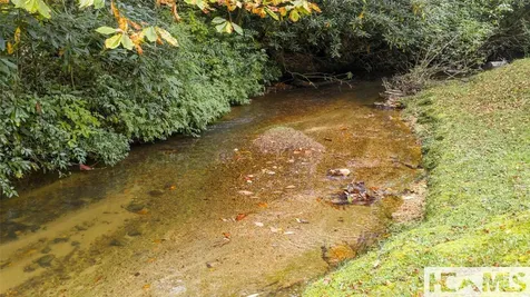 75 Hickory Drive Highlands NC 28741