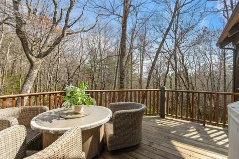 40 Ivy Court Sapphire NC 28774