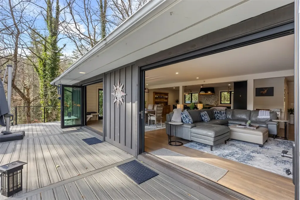 335 Twin Lakes Drive Highlands NC 28741