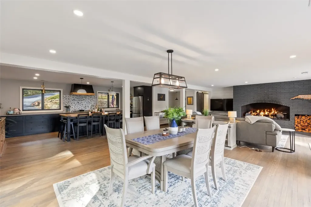 335 Twin Lakes Drive Highlands NC 28741