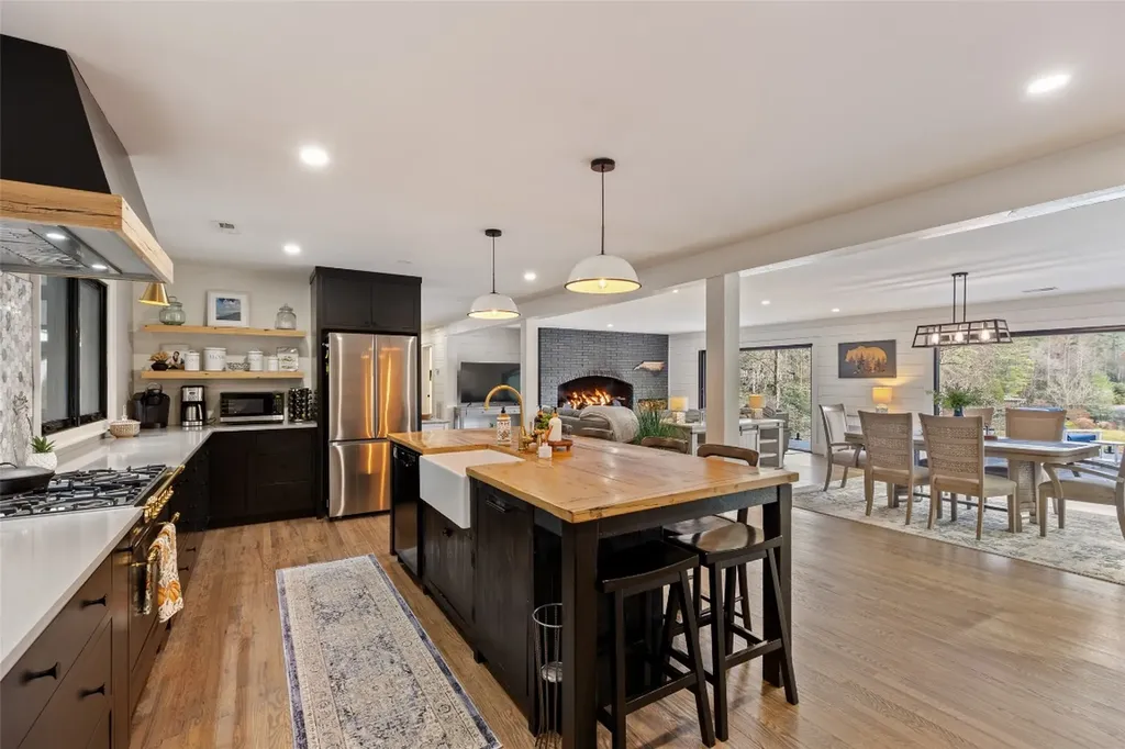 335 Twin Lakes Drive Highlands NC 28741