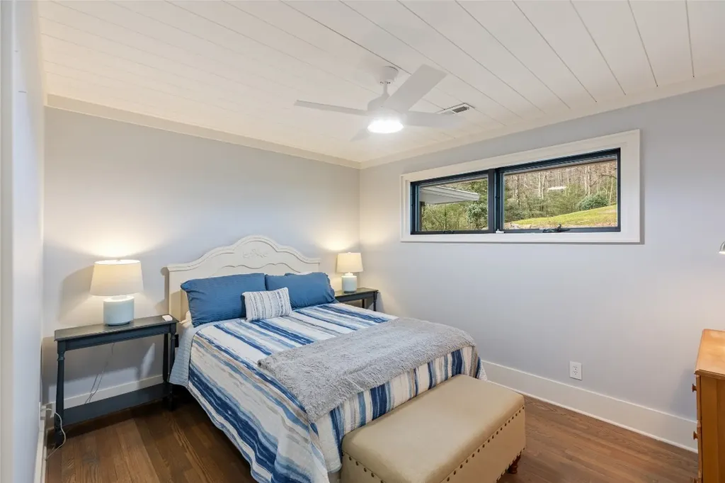 335 Twin Lakes Drive Highlands NC 28741