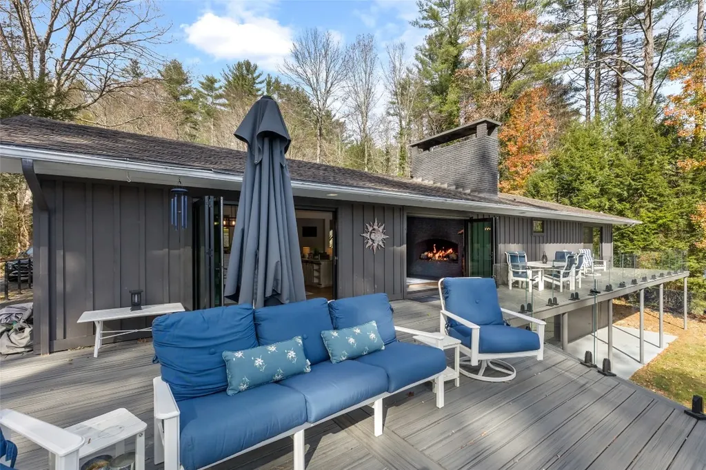 335 Twin Lakes Drive Highlands NC 28741