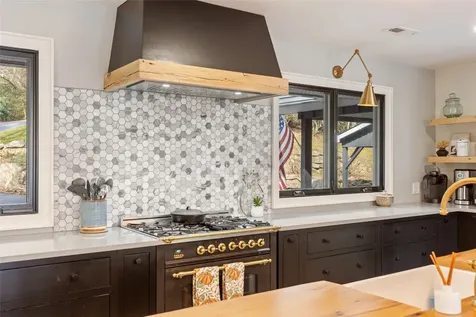 335 Twin Lakes Drive Highlands NC 28741