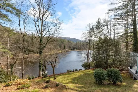 335 Twin Lakes Drive Highlands NC 28741