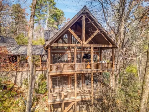 129 Ivy Ridge Lake Toxaway NC 28747