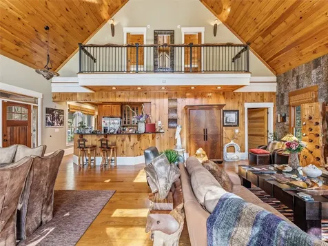 129 Ivy Ridge Lake Toxaway NC 28747