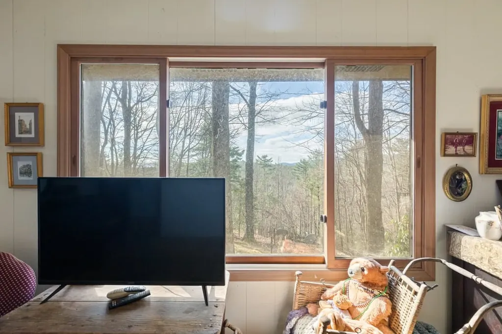 1696 Clear Creek Road Highlands NC 28741