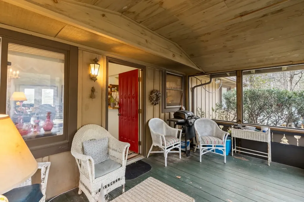 1696 Clear Creek Road Highlands NC 28741