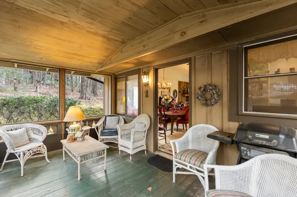 1696 Clear Creek Road Highlands NC 28741