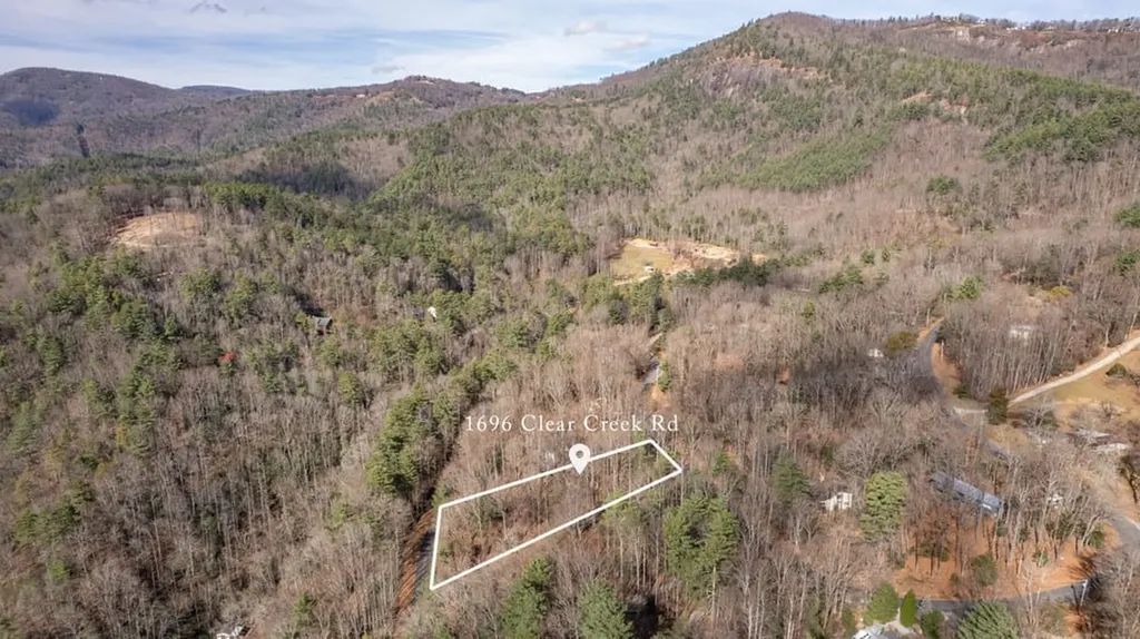 1696 Clear Creek Road Highlands NC 28741