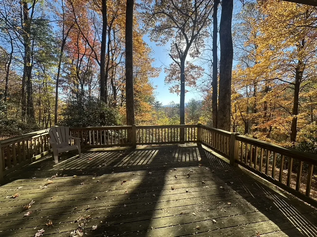 1696 Clear Creek Road Highlands NC 28741