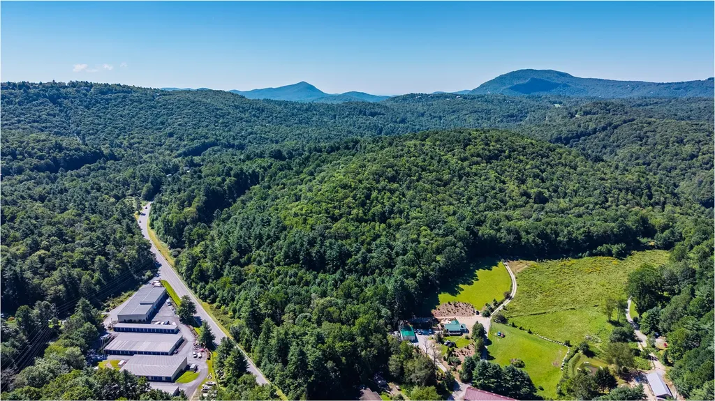 Tbd N Highway 107 Glenville NC 28736