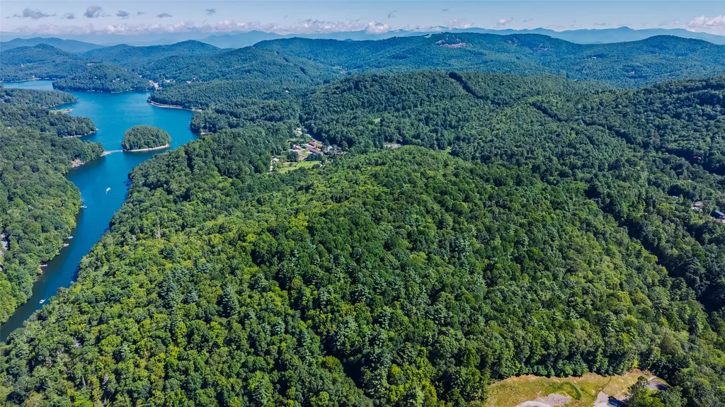 Tbd N Highway 107 Glenville NC 28736