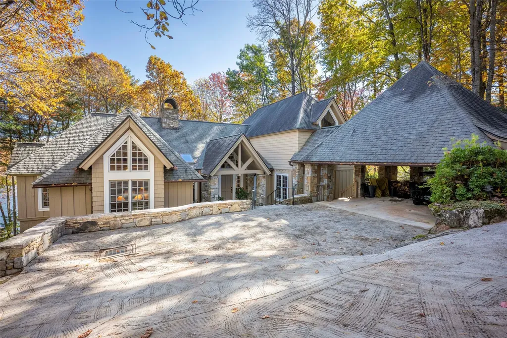 132 Red Bird Circle Lake Toxaway NC 28747