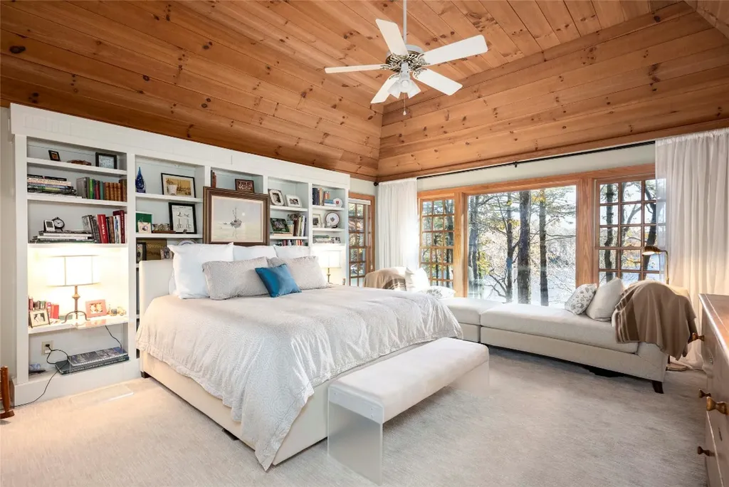 132 Red Bird Circle Lake Toxaway NC 28747