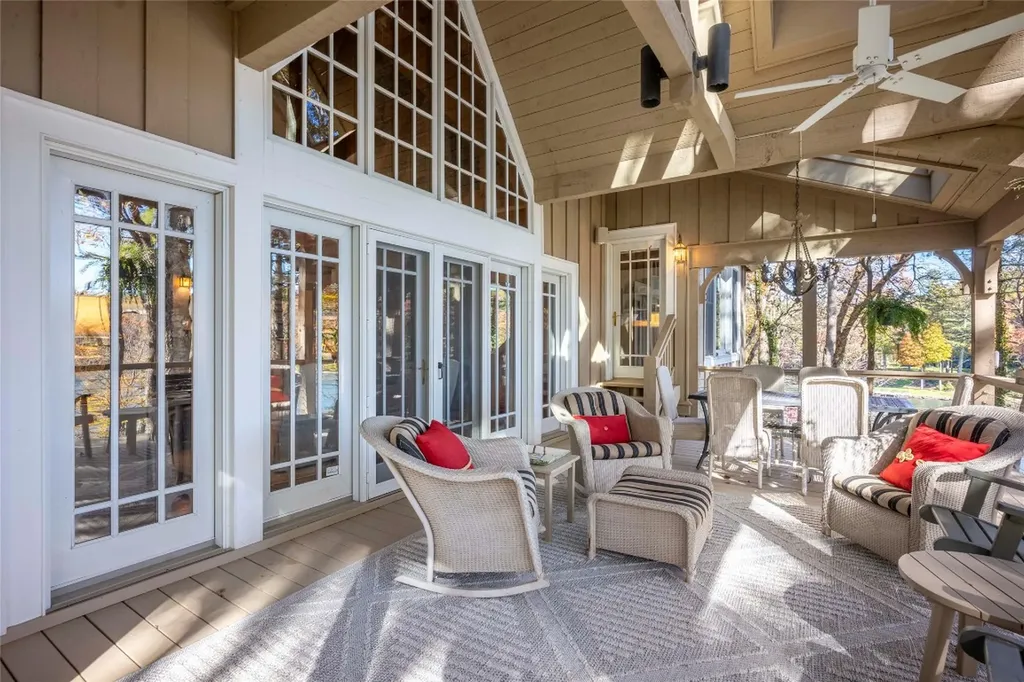 132 Red Bird Circle Lake Toxaway NC 28747