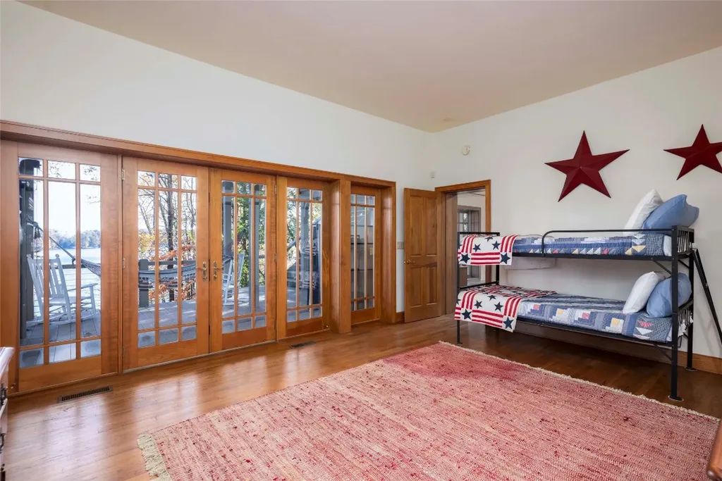 132 Red Bird Circle Lake Toxaway NC 28747