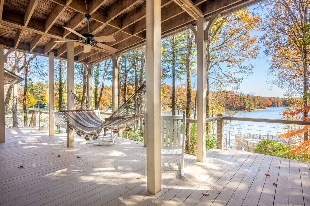 132 Red Bird Circle Lake Toxaway NC 28747