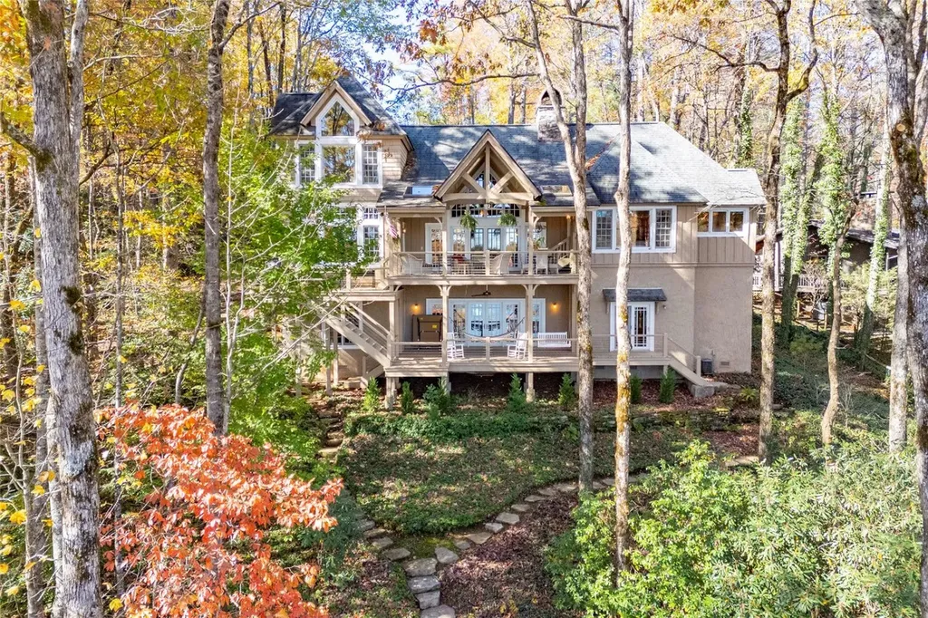 132 Red Bird Circle Lake Toxaway NC 28747