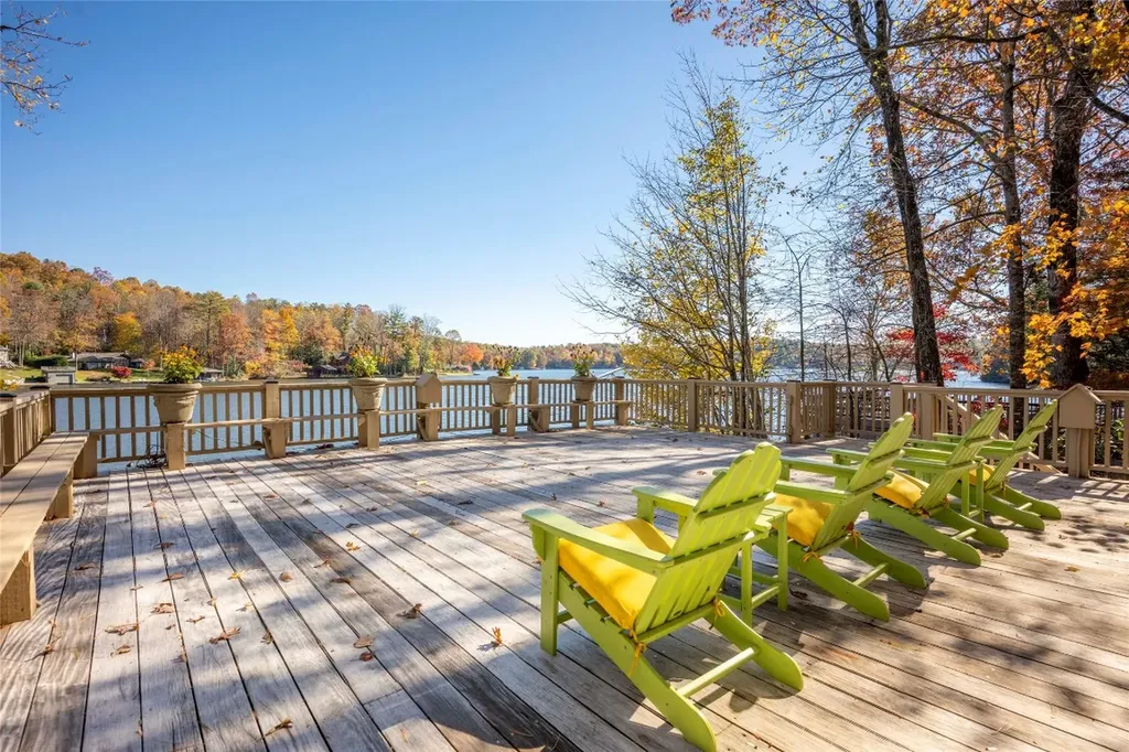 132 Red Bird Circle Lake Toxaway NC 28747