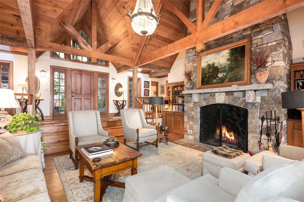 132 Red Bird Circle Lake Toxaway NC 28747