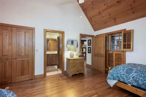 132 Red Bird Circle Lake Toxaway NC 28747