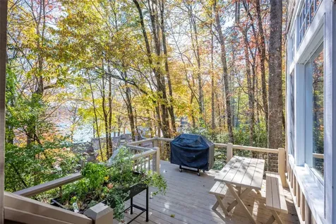 132 Red Bird Circle Lake Toxaway NC 28747