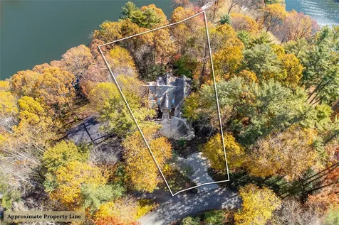 132 Red Bird Circle Lake Toxaway NC 28747